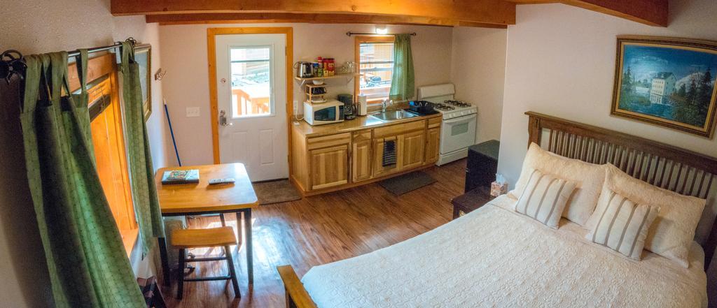 Talkeetna Love-Lee Cabins Hotel Exterior foto